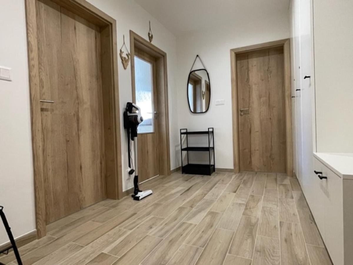 Klinovec Apartments Luxury Loučná pod Klínovcem Dış mekan fotoğraf