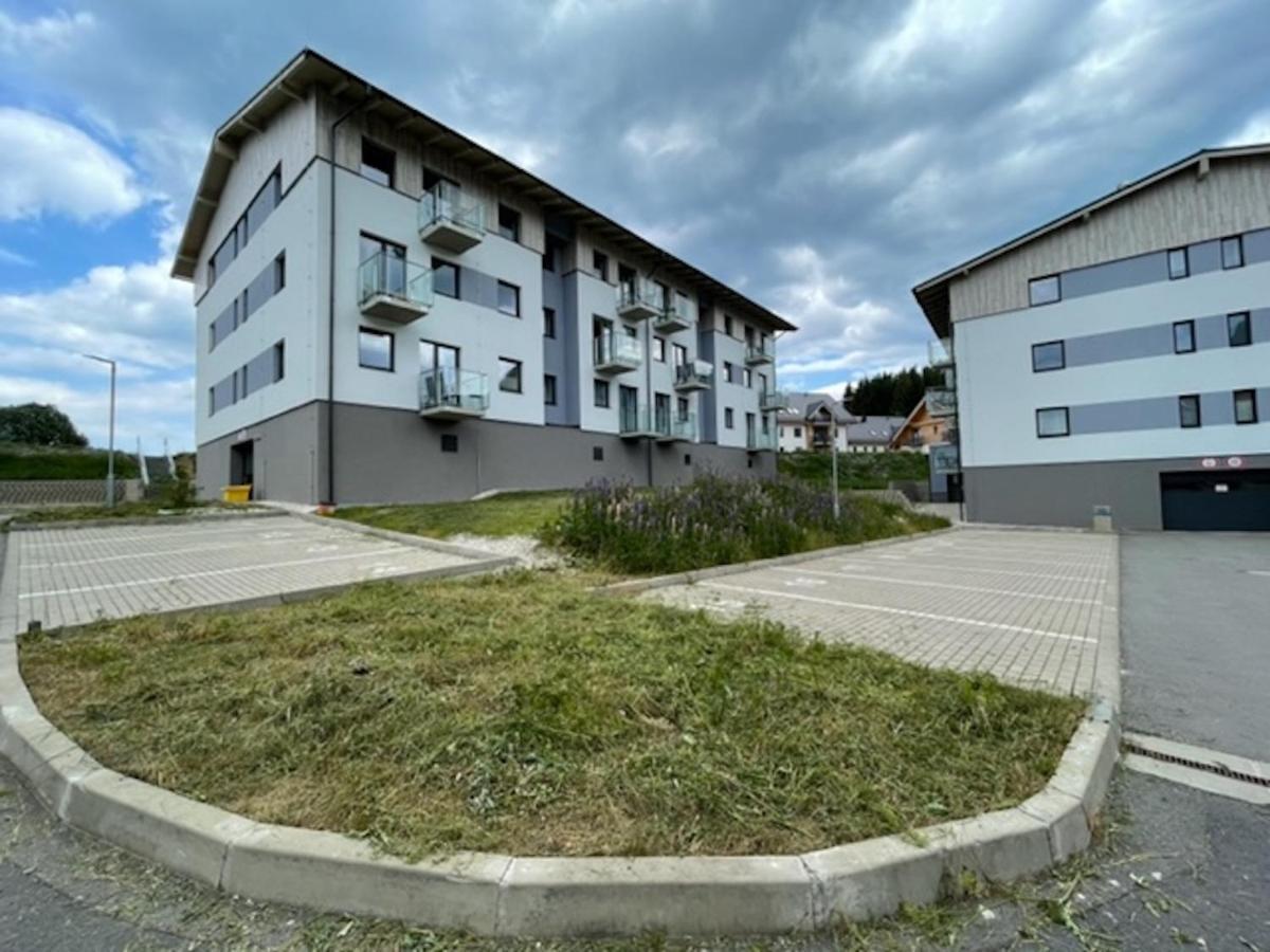 Klinovec Apartments Luxury Loučná pod Klínovcem Dış mekan fotoğraf